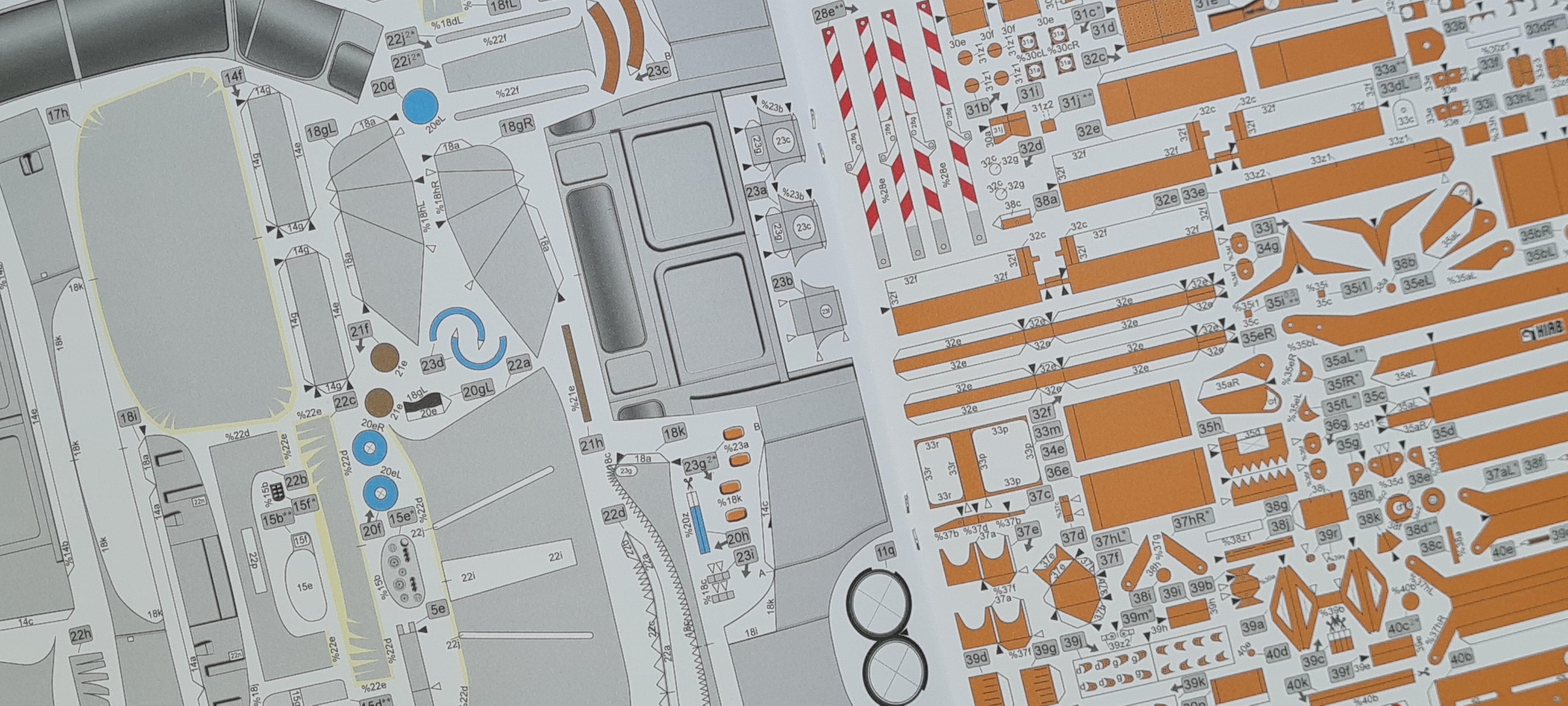 Oplenová súprava Tatra T2-148 NTP s HIAB 670 a príves DAV-7